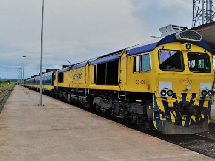 Un train de marchandises déraille sans faire des victimes ce lundi