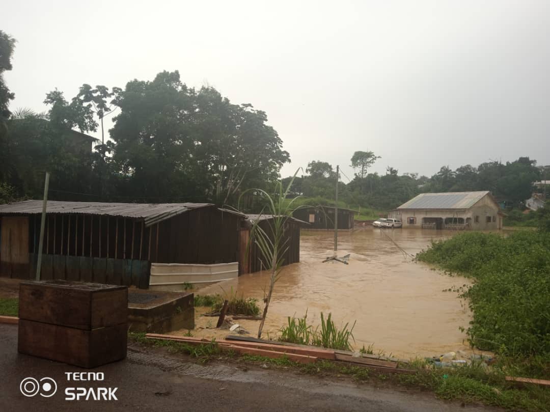 Franceville-inondation: les lacs Mangoungou et Bapili en furie sortent de leurs lits